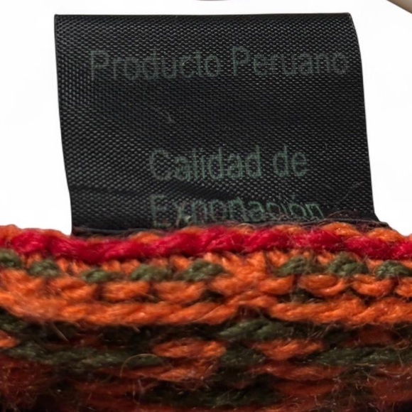 Women's Multicolor Aztec Patterned Cardigan - Picture 8 of 8